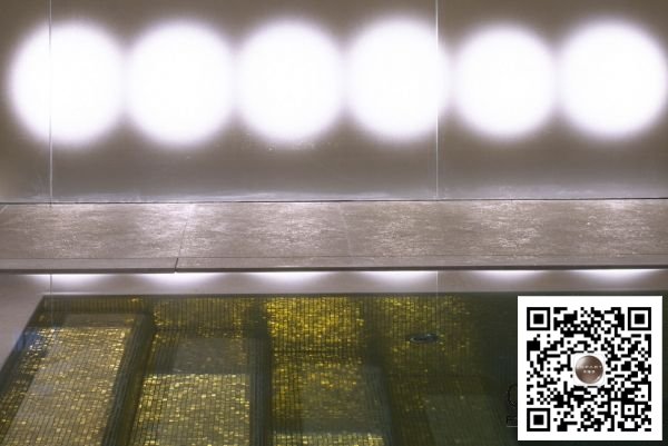 點擊瀏覽下一頁